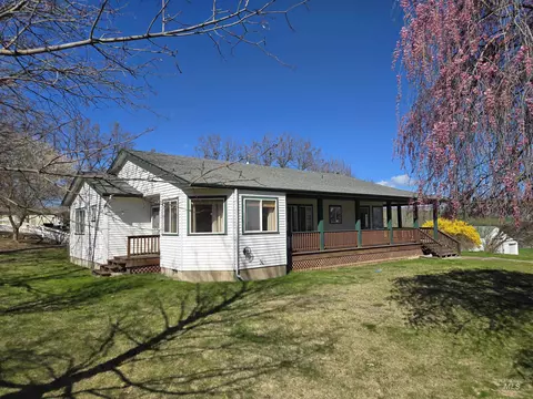 2794 9th Ave, Clarkston, WA 99403