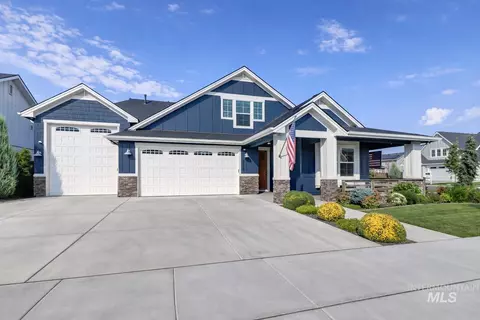 6119 N Farleigh Ave, Meridian, ID 83646