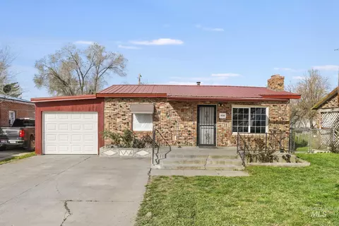 929 Nevada St, Gooding, ID 83330