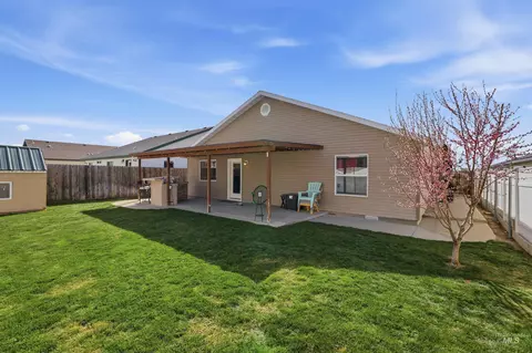 Exterior - 1008 S Date St, Jerome, ID 83338 photo 4 of 5