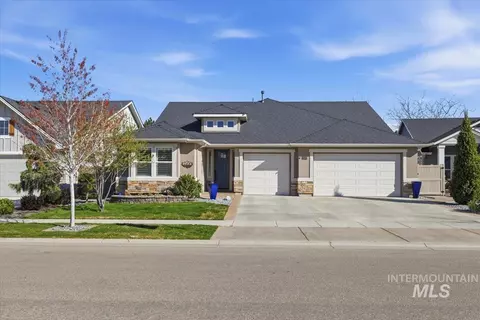 2892 E Lawton Dr, Meridian, ID 83642