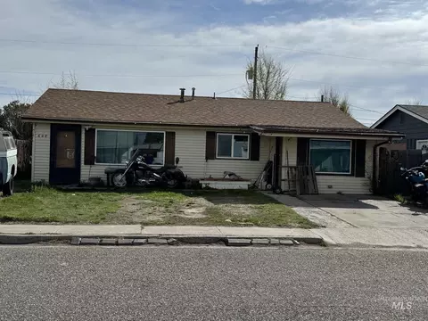 608 S C St, Rupert, ID 83350