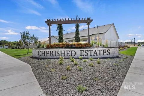 10511 W Mizzle Dr, Star, ID 83669
