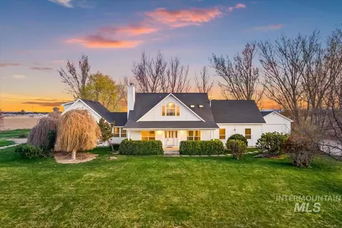 6129 Ustick Rd, Nampa, ID 83687