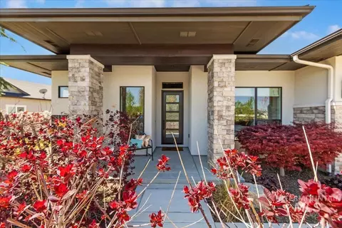5331 N Bolsena Way, Meridian, ID 83646
