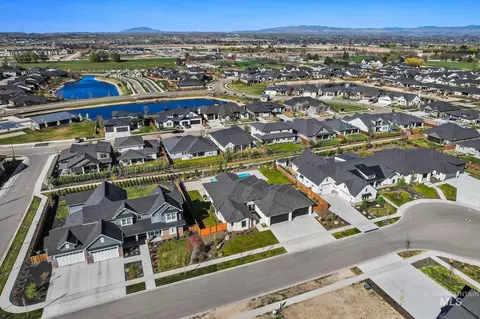 View/Area - 7906 W Heugh Ln, Eagle, ID 83616 photo 2 of 2