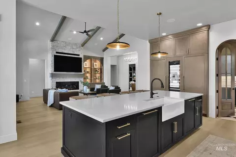 Kitchen - 7906 W Heugh Ln, Eagle, ID 83616 photo 6 of 6