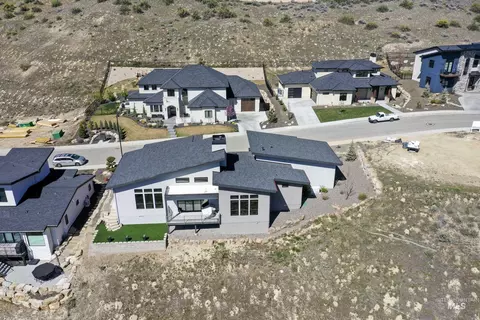 1281 E Chardie Rd, Boise, ID 83702