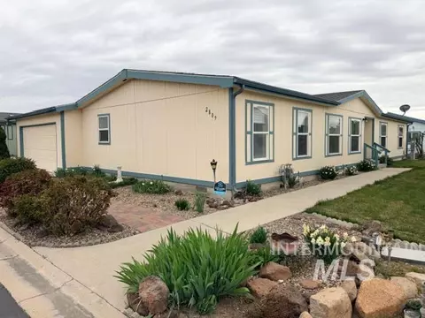 2809 Golden Rod Ln, Caldwell, ID 83605