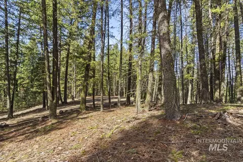 150 Mountain Air Dr, Cascade, ID 83611 photo 8