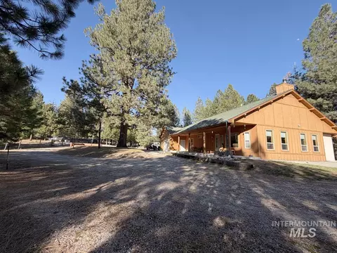 Exterior - 7 Carey Way, Cascade, ID 83611 photo 11 of 14