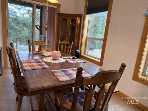 Dining - 7 Carey Way, Cascade, ID 83611 photo 1 of 2