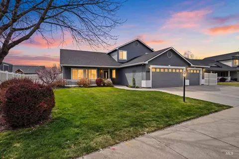 3787 N Alexis Way, Meridian, ID 83646