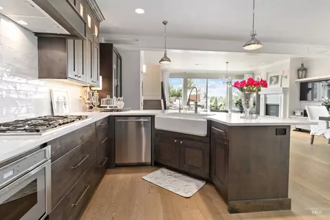 Kitchen - 3193 S Sedgebrook Ln, Eagle, ID 83616 photo 3 of 5