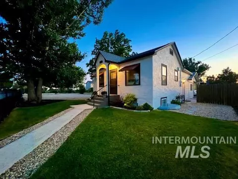 1223 N Ohio Ave, Caldwell, ID 83605