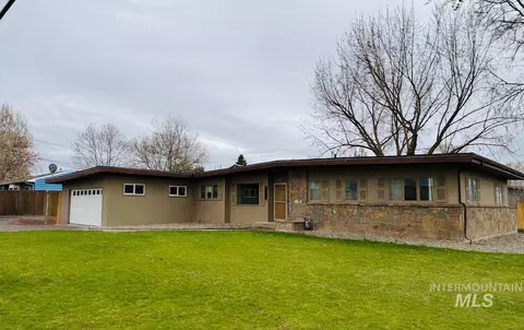 820 Burrell Ave, Lewiston, ID 83501