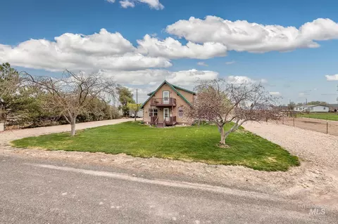Exterior - 1363 Ross Rd, Weiser, ID 83672 photo 13 of 19