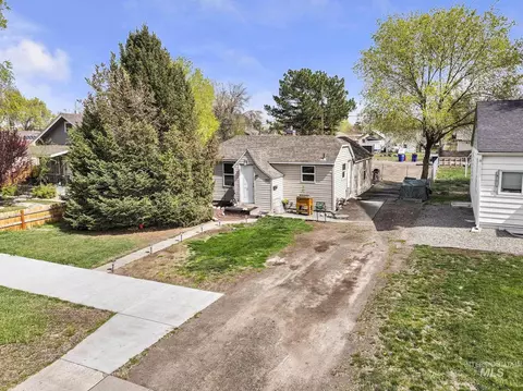 160 Monroe St, Twin Falls, ID 83301