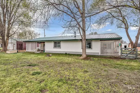 3315 NW 7th Ave, Ontario, OR 97914