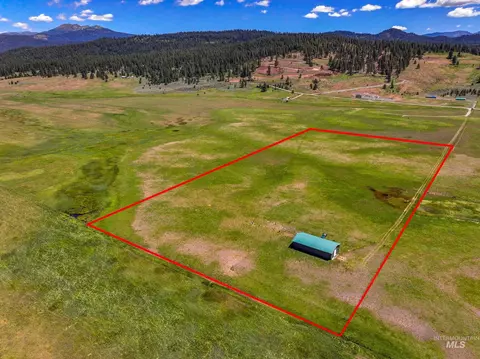 12231 Finlandia, Donnelly, ID 83615