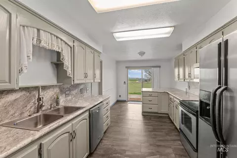 Kitchen - 3154 N 4750 E, Murtaugh, ID 83344 photo 2 of 2