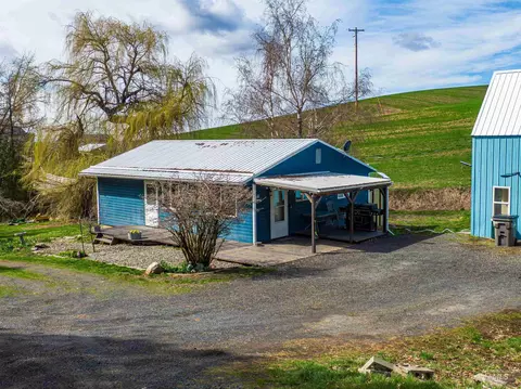Exterior - 1161 Chaney Rd, Viola, ID 83872 photo 3 of 7