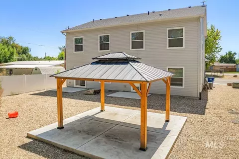 Exterior - 705 E Bates Ave, Parma, ID 83660 photo 4 of 4