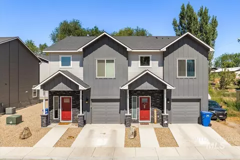 705-707 E Bates Ave, Parma, ID 83660