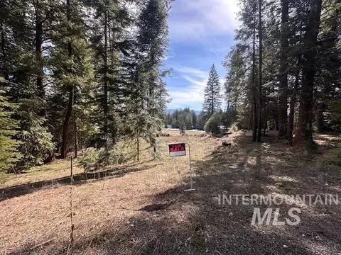 2128 Lydia Dr, Donnelly, ID 83615