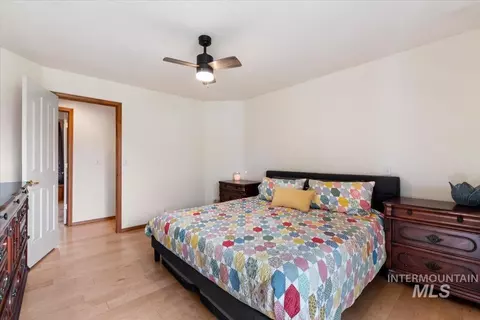 Bedroom - 15335 David St, Caldwell, ID 83607 photo 4 of 7