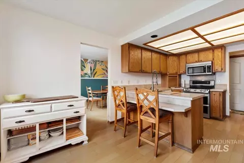 Kitchen - 15335 David St, Caldwell, ID 83607 photo 3 of 5