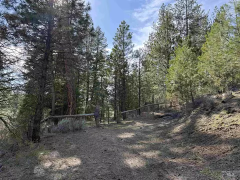 lot16 Sunset Loop, Cascade, ID 83611 photo 18