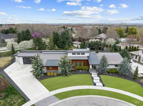 3672 W Red Jade Ct, Meridian, ID 83646