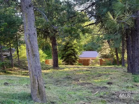 903 Divot Cir, Cascade, ID 83611 photo 5
