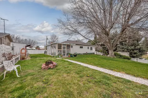 Exterior - 148 N 20th St, Payette, ID 83661 photo 4 of 18