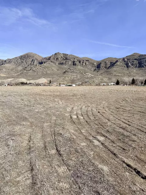 tbd W 2500 N, Arco, ID 83231 photo 3