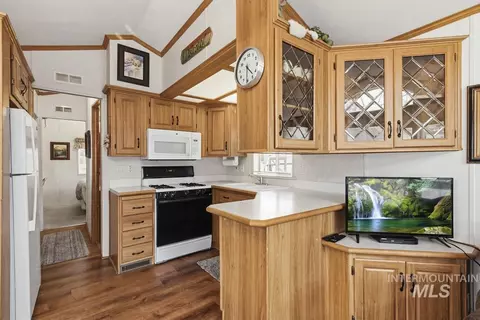 25 E St, Cascade, ID 83611 photo 10