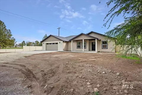 Exterior - 224 W Lorene Ln, Rupert, ID 83350 photo 2 of 2