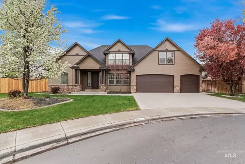 1805 W Lotus Ponds Ct, Nampa, ID 83651