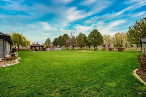 Exterior - 23824 Breyer Rd, Caldwell, ID 83607 photo 6 of 10