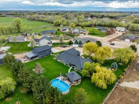 View/Area - 23824 Breyer Rd, Caldwell, ID 83607 photo 4 of 7