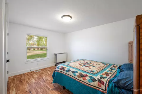 Bedroom - 23824 Breyer Rd, Caldwell, ID 83607 photo 4 of 7