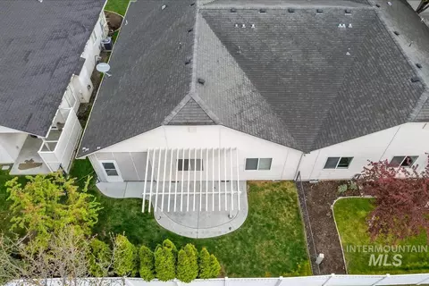 Exterior - 356 S Golden Eagle Ln, Eagle, ID 83616 photo 10 of 12