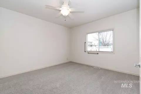 Bedroom - 356 S Golden Eagle Ln, Eagle, ID 83616 photo 2 of 5