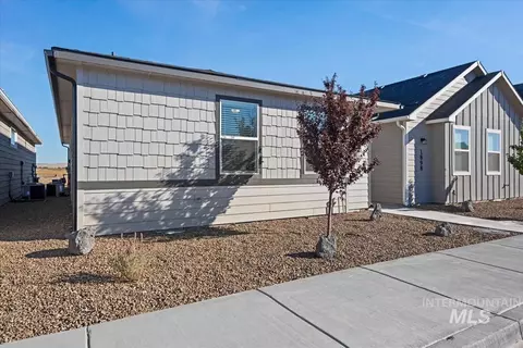 1959 NW Enterprise St, Mountain Home, ID 83647
