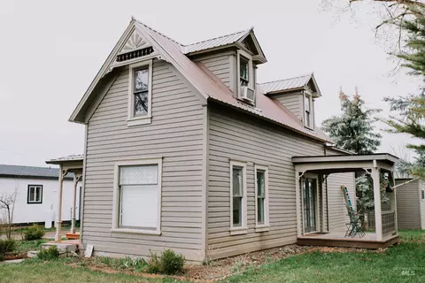 104 N Fairfield, Council, ID 83612