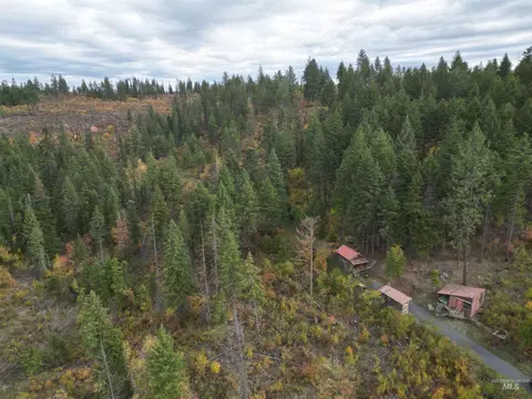 905 Hidden Valley Ln, Weippe, ID 83553 photo 13