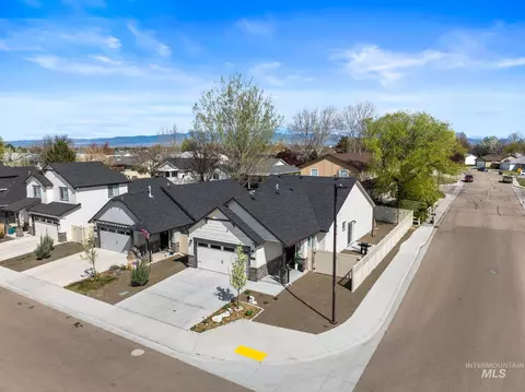 3466 S Garibaldi Pl, Meridian, ID 83642