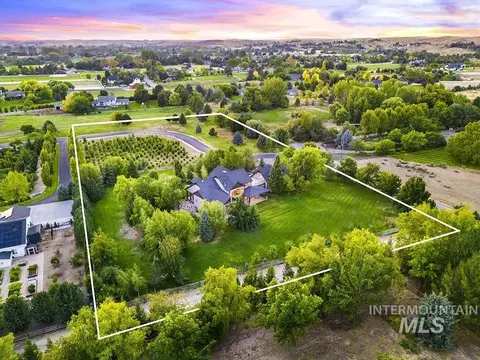 3598 N Timber Ridge Ln, Eagle, ID 83616