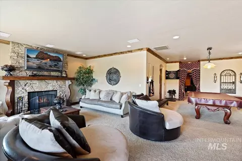 Living - 480 E Laguna Shore Ln, Eagle, ID 83616 photo 5 of 5